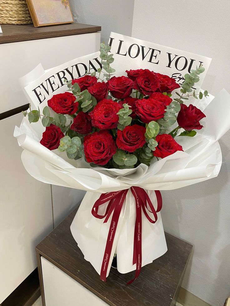 Mersin kırmızı gül buketi siparişi - Can Flowers